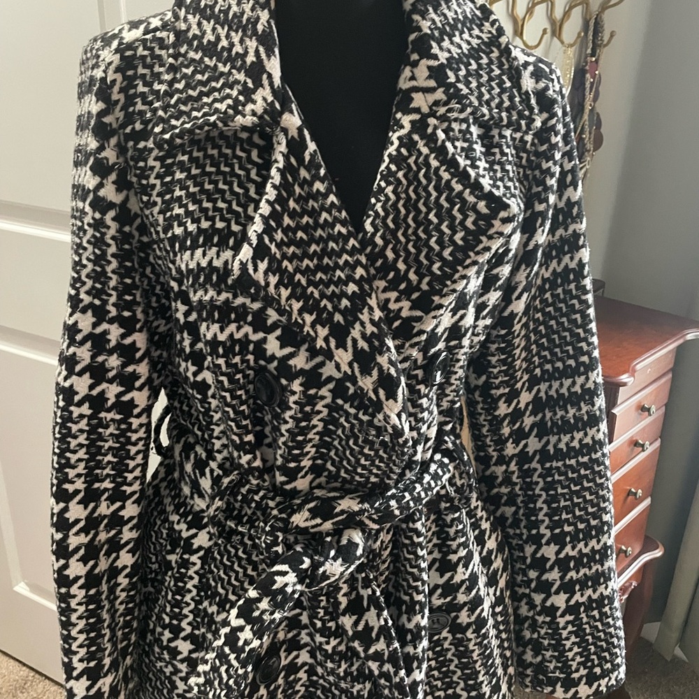 Me Jane Black and White Trench Coat